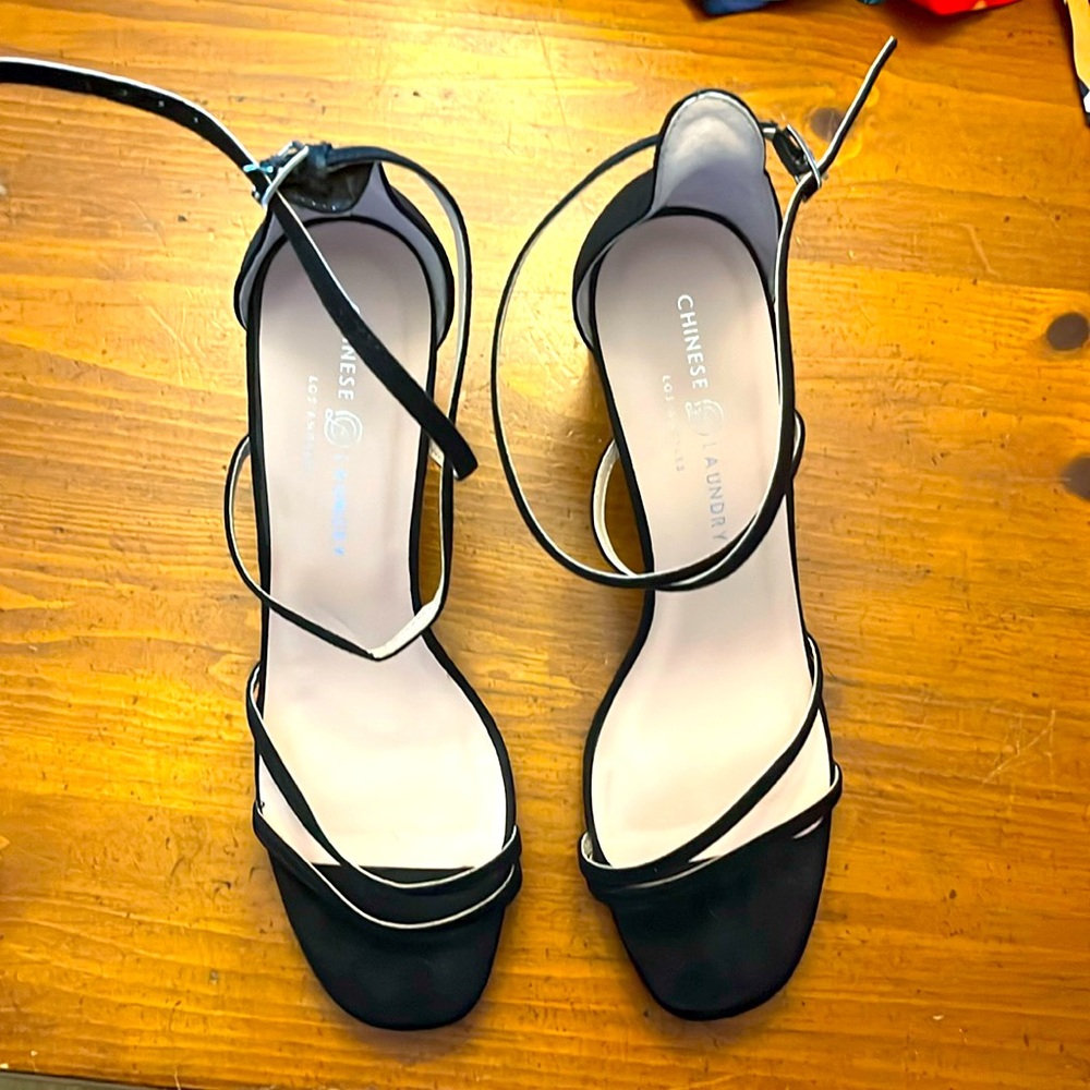 Black Strappy Sandal- Chinese Laundry Size 11